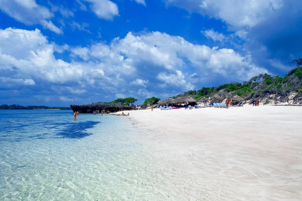 Temple Point Resort 4*