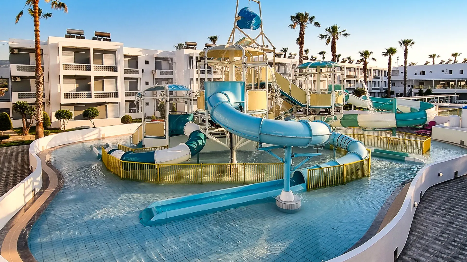 Giakalis Aqua Resort 4*