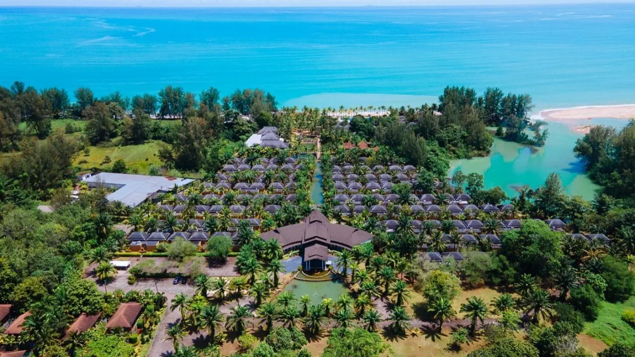 Beyond Resort Khao Lak 4*, фото 1