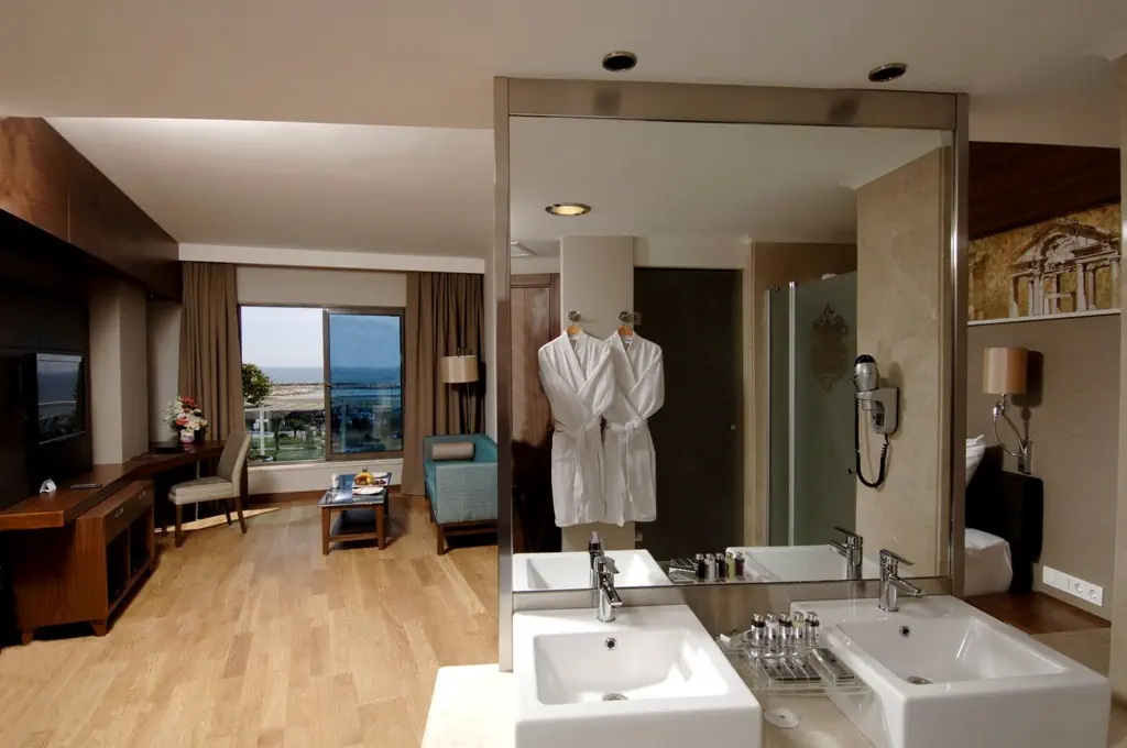 Commodore Elite Suites & Spa 5*, фото 14