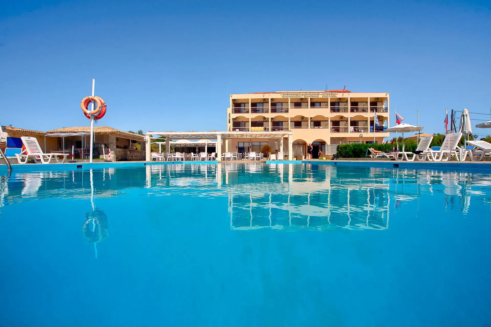 Golden Sands 3*