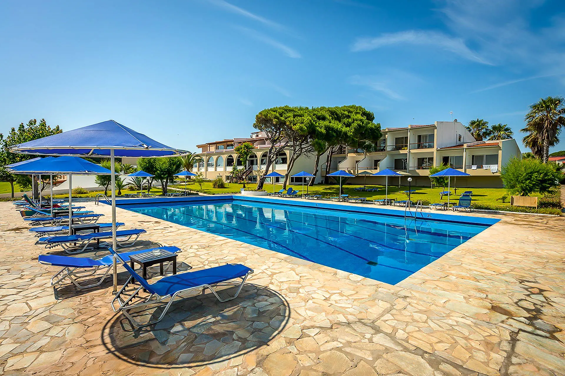 Pavlina 4*