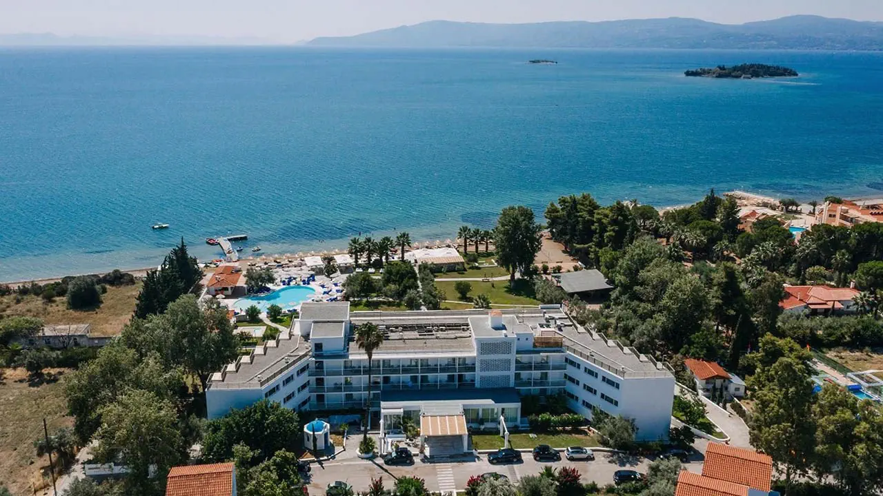 Brown Beach Evia Island 4*, фото 5
