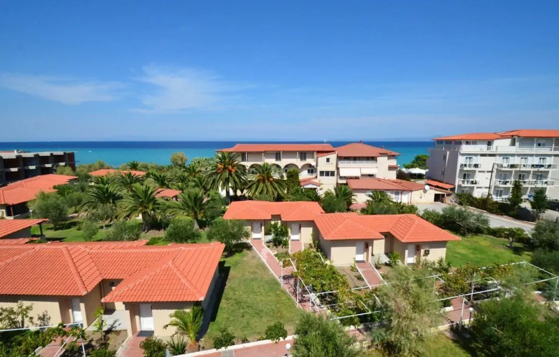 Sousouras Holiday Resort 3*