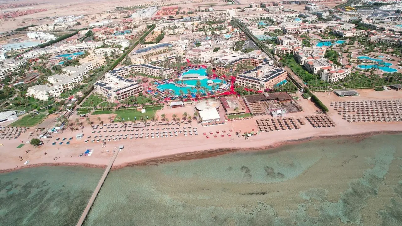 Sea Beach Edge by Rotana 4*, фото 1