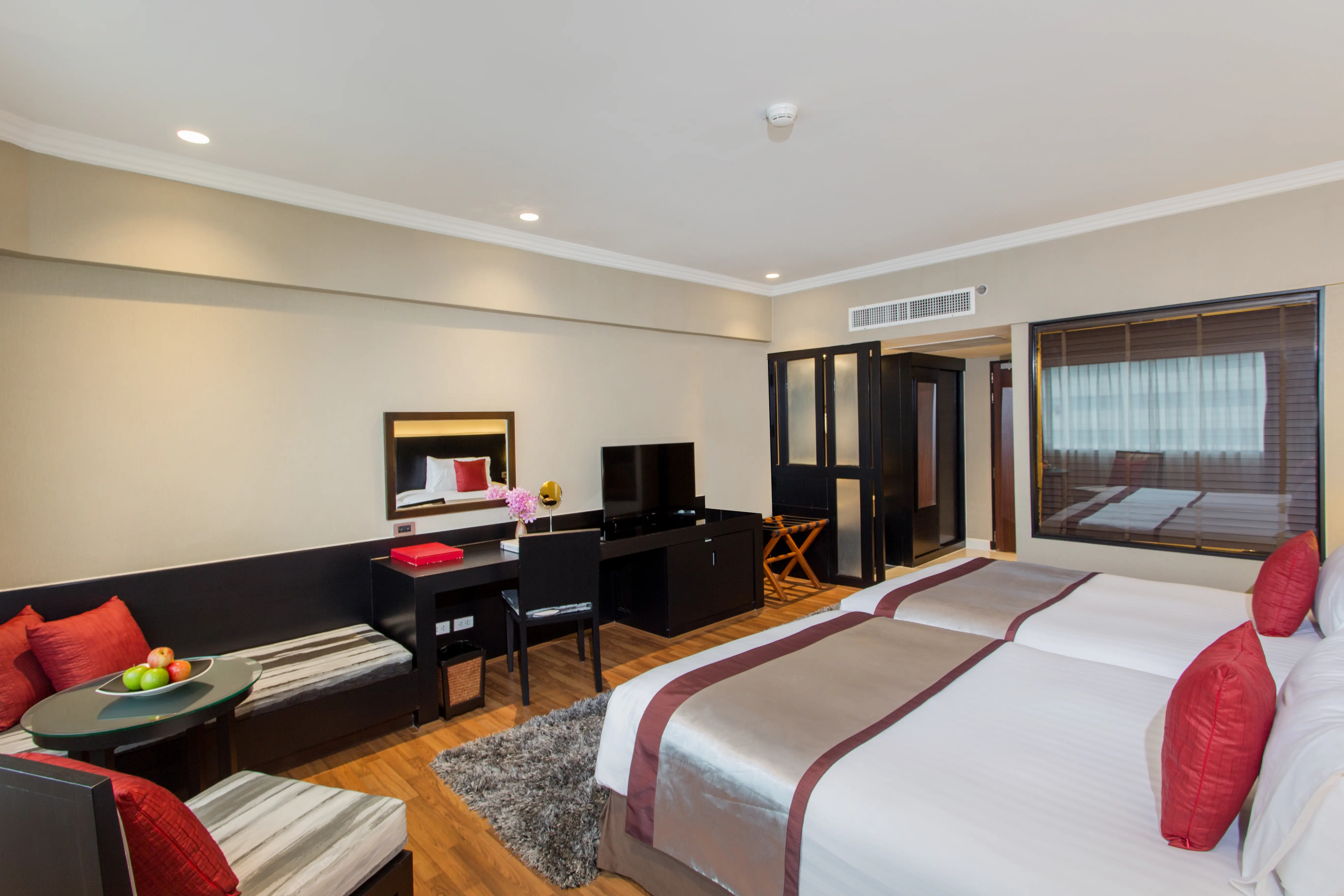 Ramada Plaza Menam Riverside 4*, фото 9