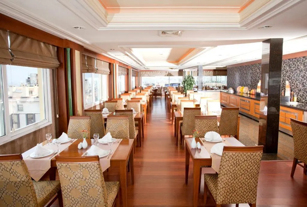 Oran Hotel 4*