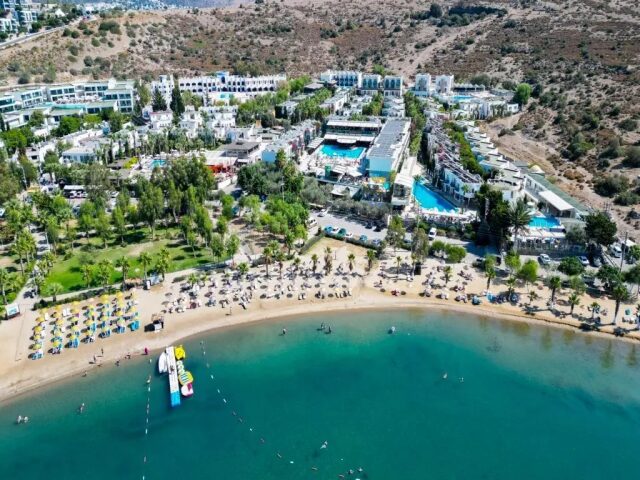Jasmine Beach