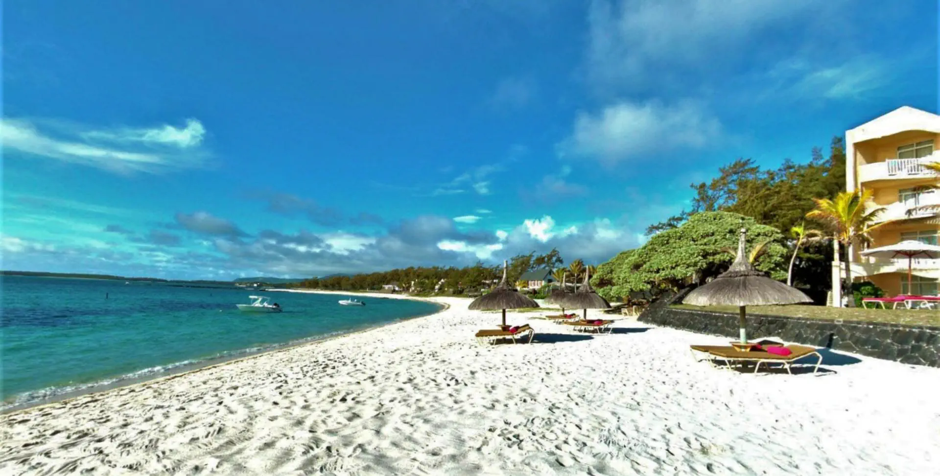 Silver Beach 3*