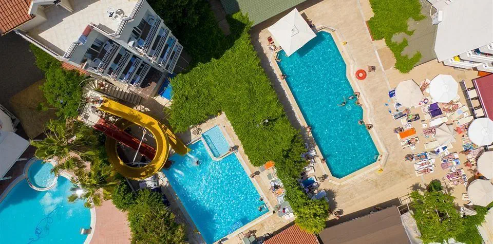 Aegean Park 3*