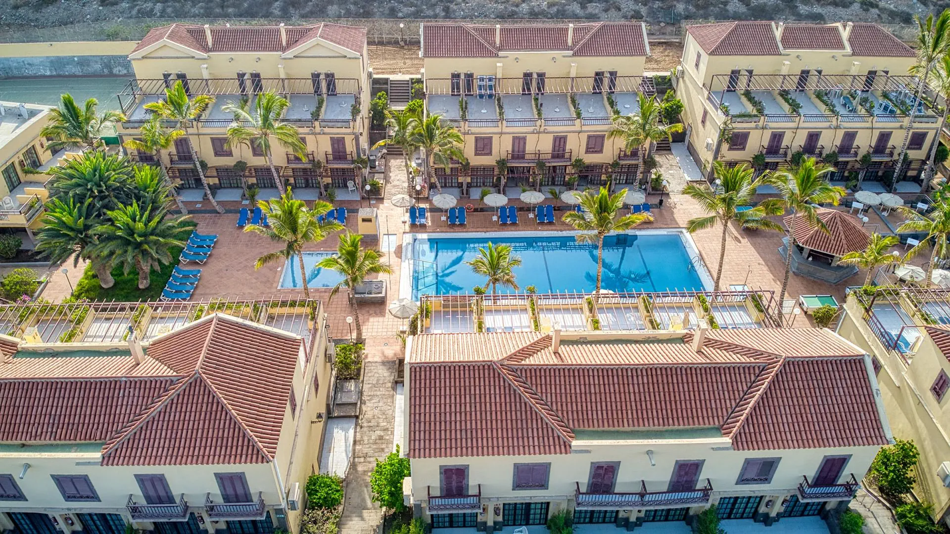 Maspalomas Oasis Club 2*