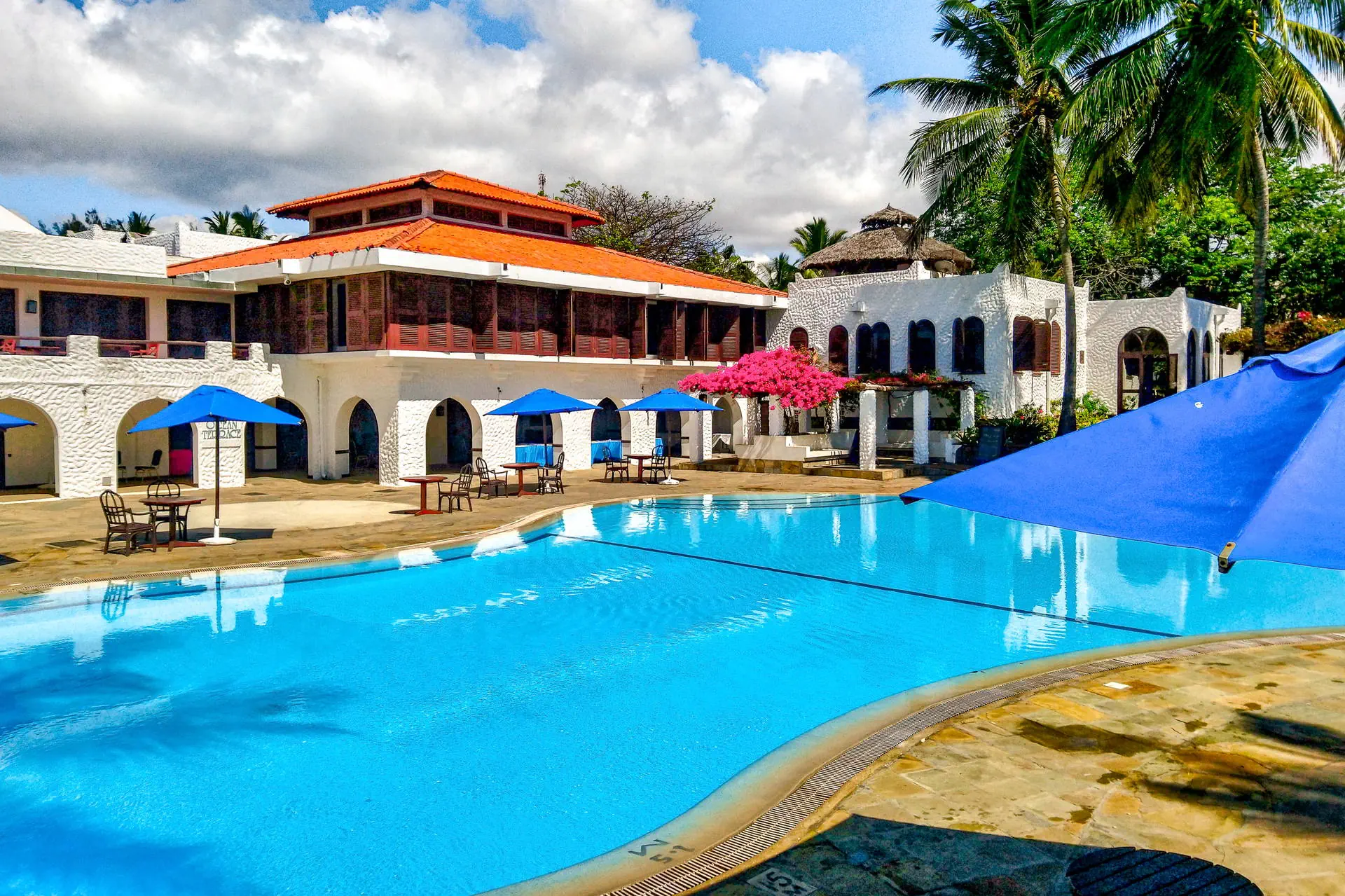 Jacaranda Indian Ocean Beach Resort 4*