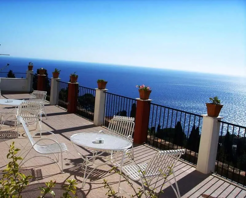 Elios  Tao 3*