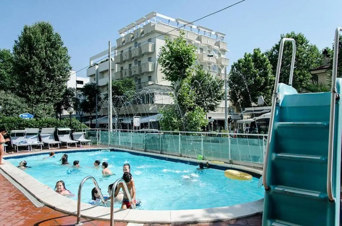 Executive La Fiorita 4*