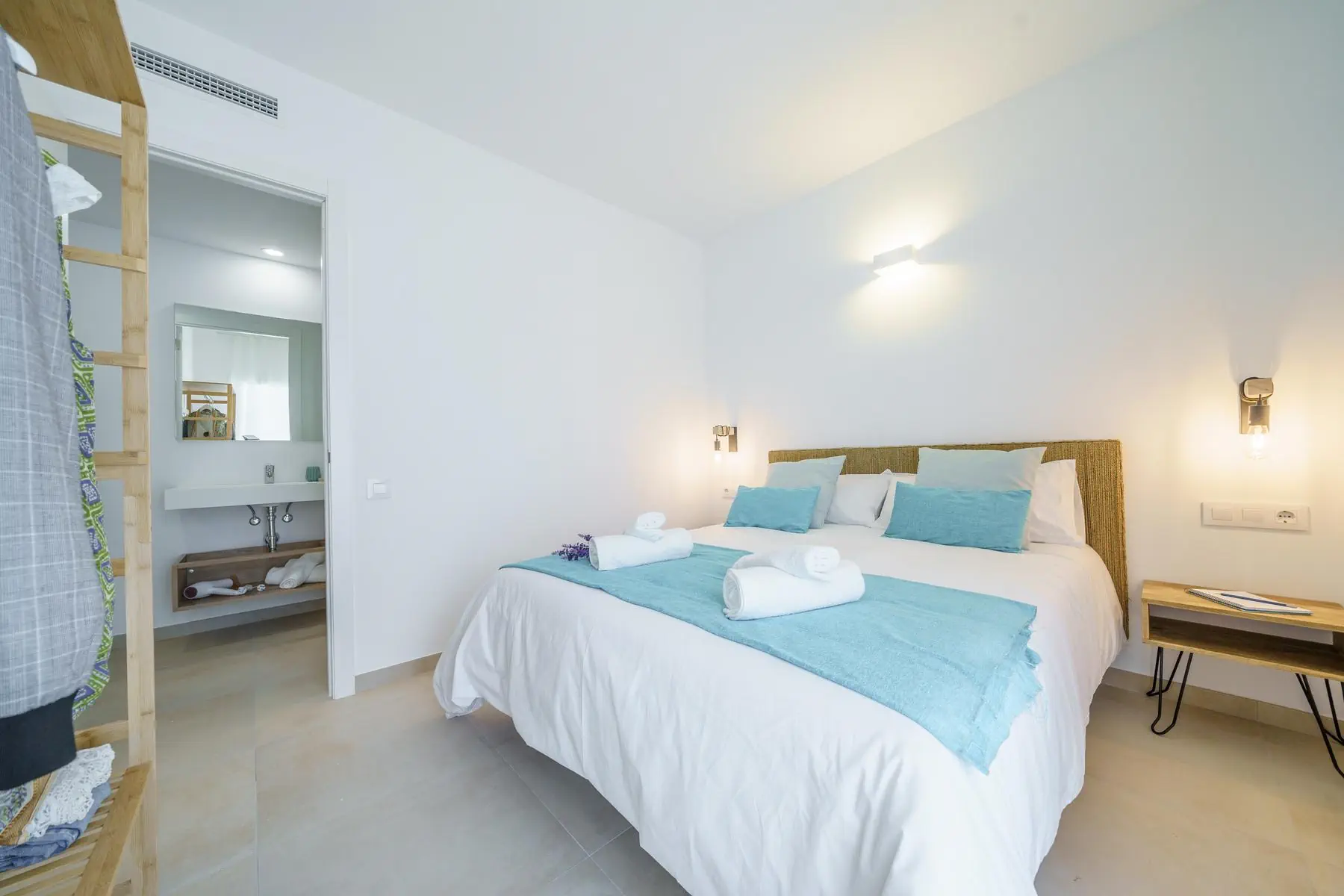 Bamblue Boutique Apartments 3*, фото 9