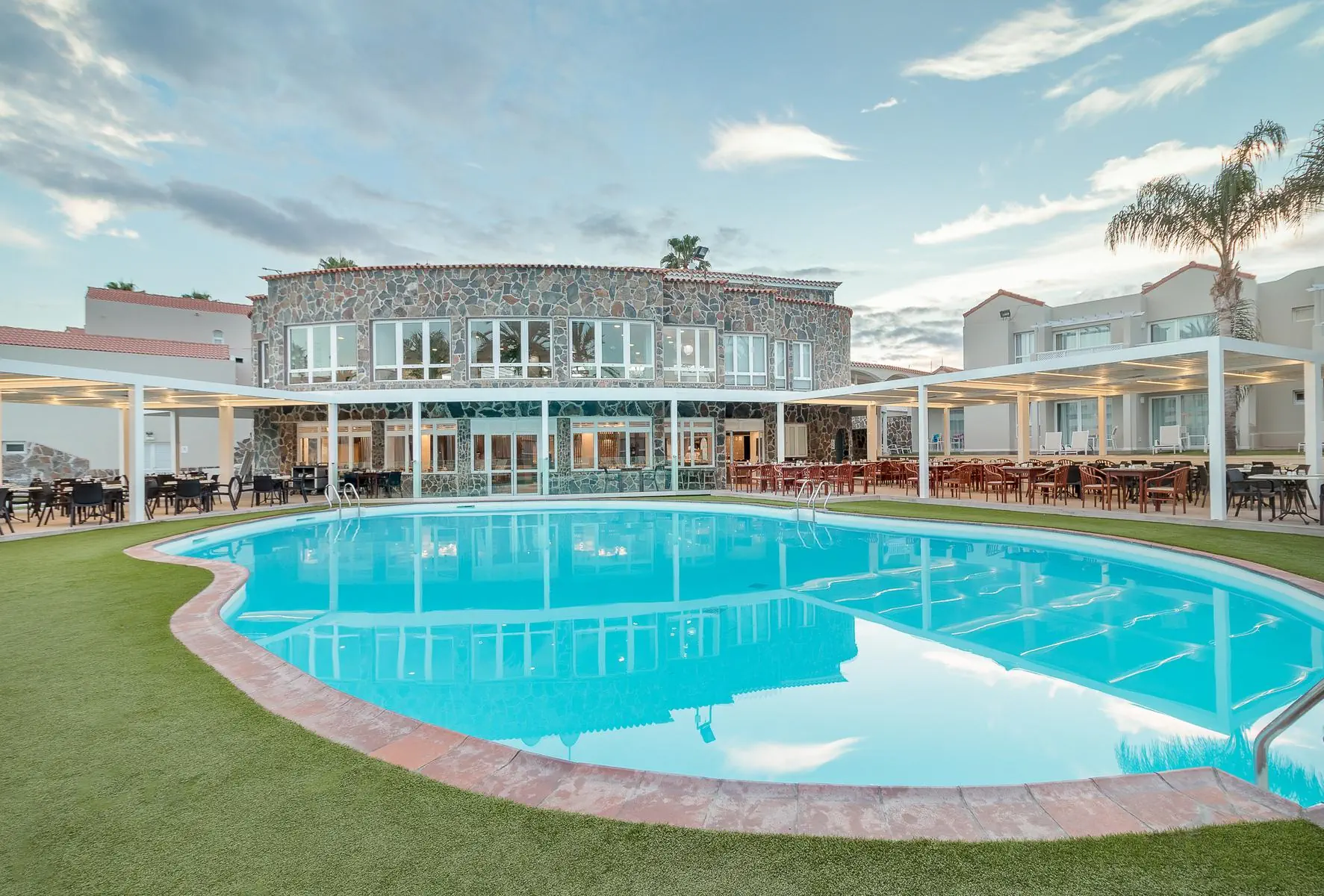 Livvo Koala Garden 4*