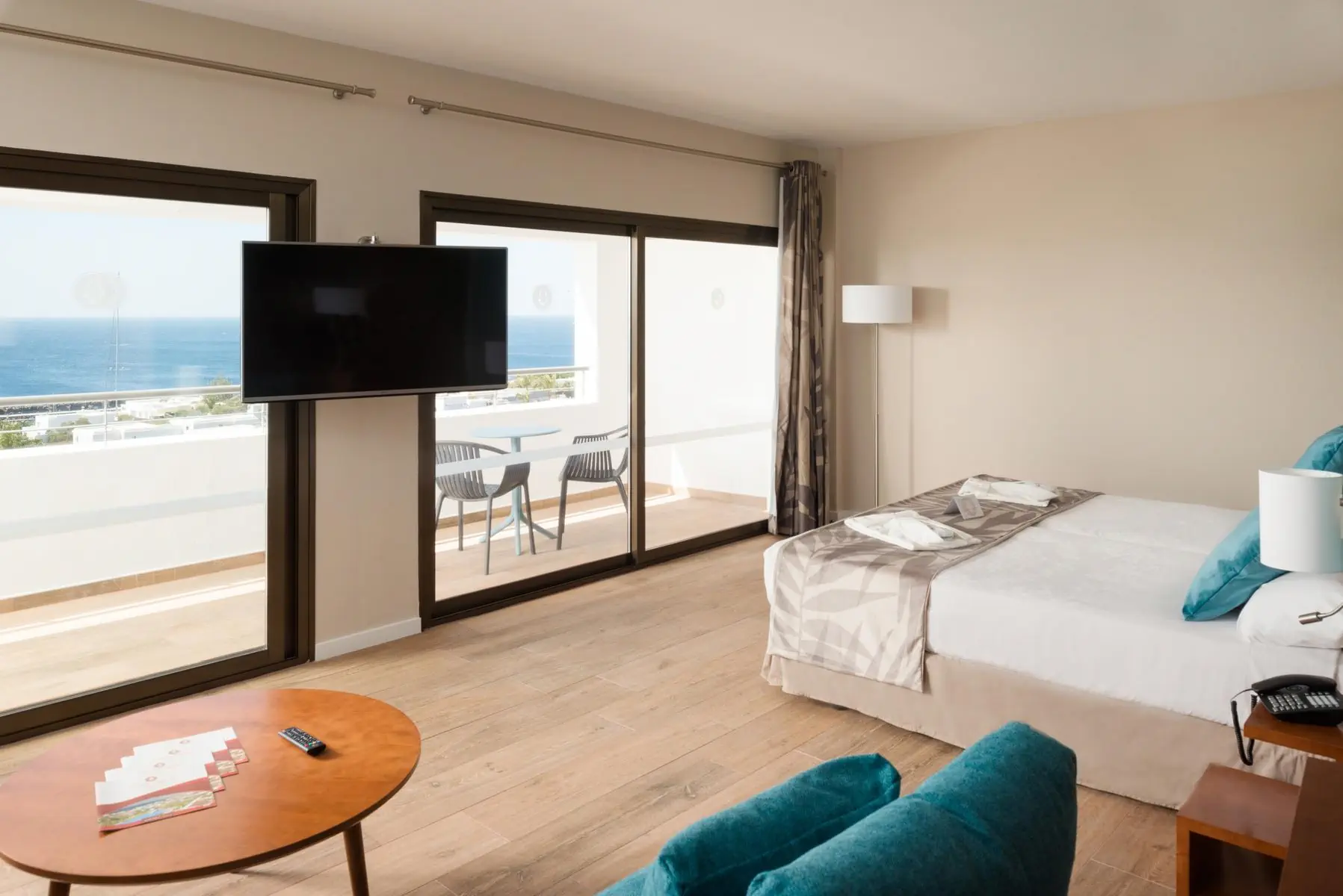Costa Calero 4*