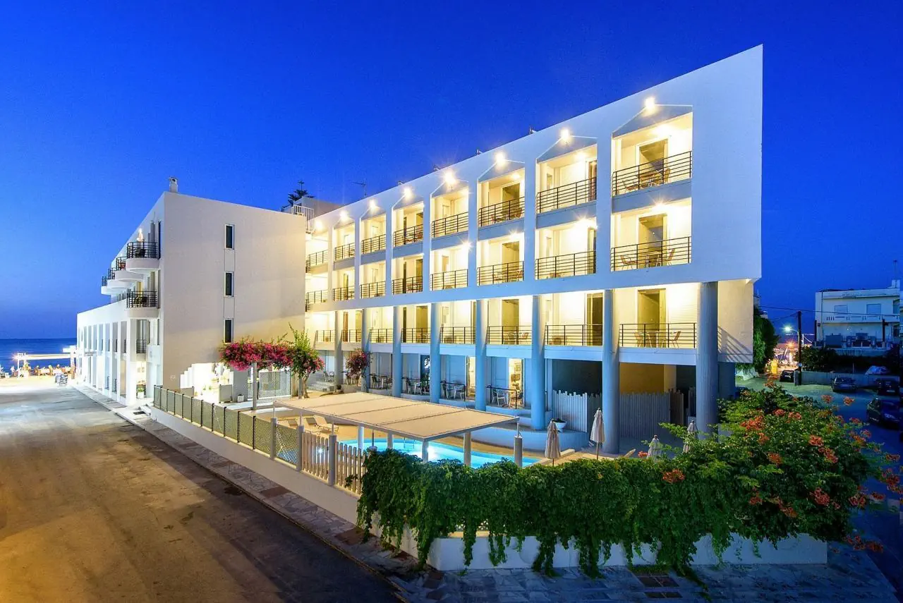 Alia Beach 4*