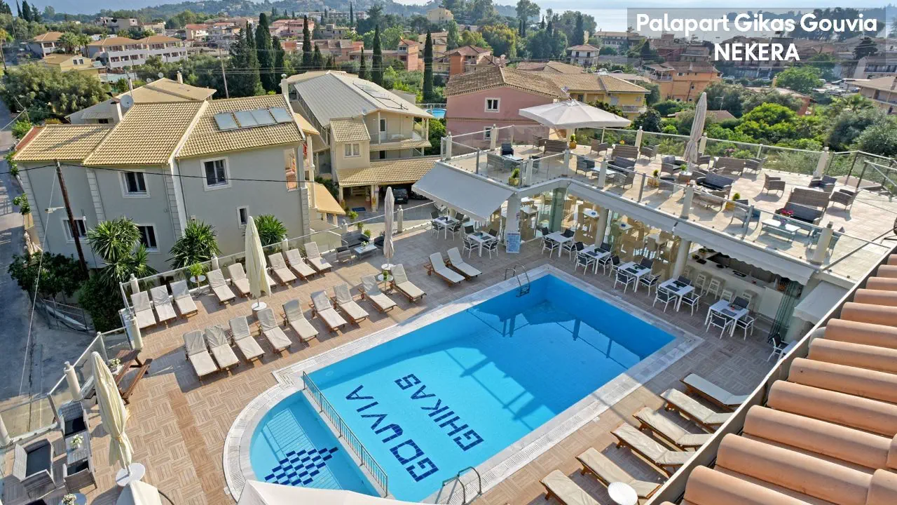 Palapart Gikas Studios & Suites 3*