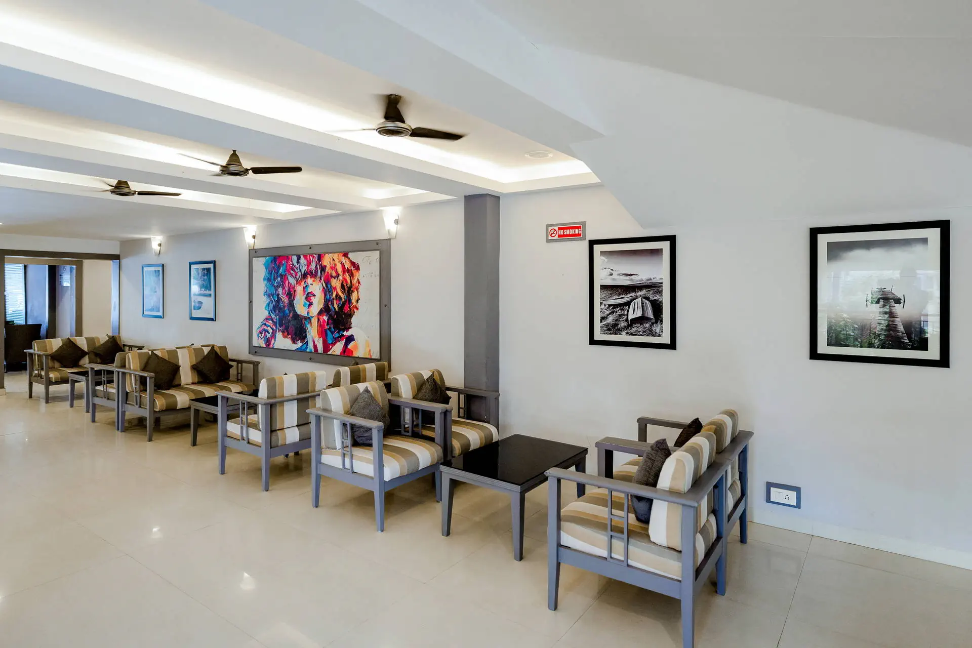 Baywatch Resort, фото 12