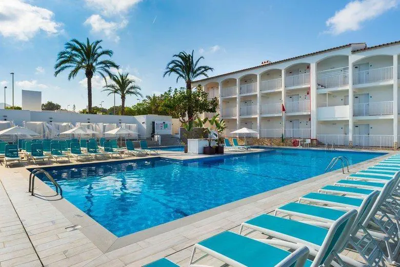 Vibra Cala Tarida 3*