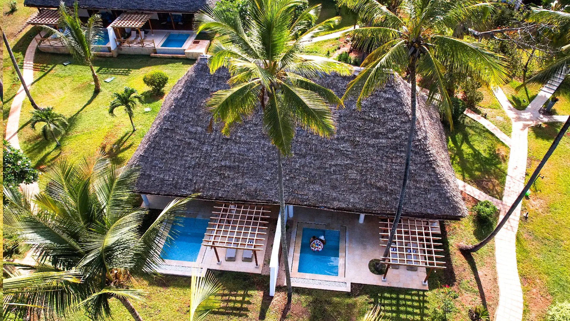 Bluebay Beach Resort & Spa 5*
