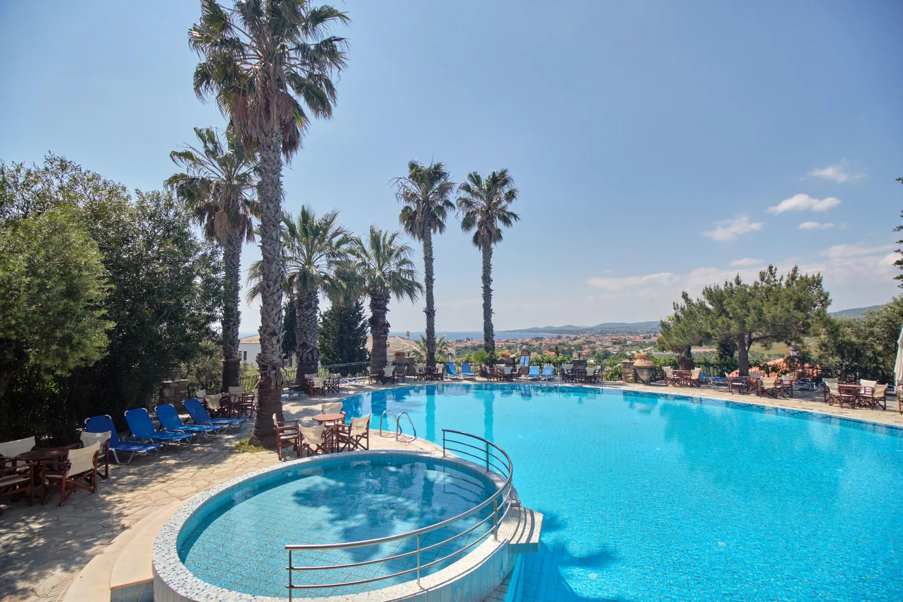 Geranion Village 4*