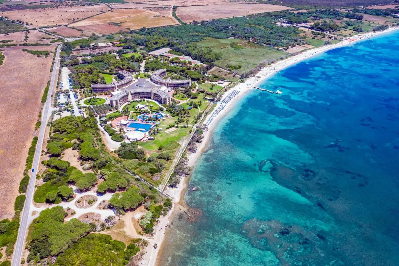 Futura Club Baia Di Conte 4*