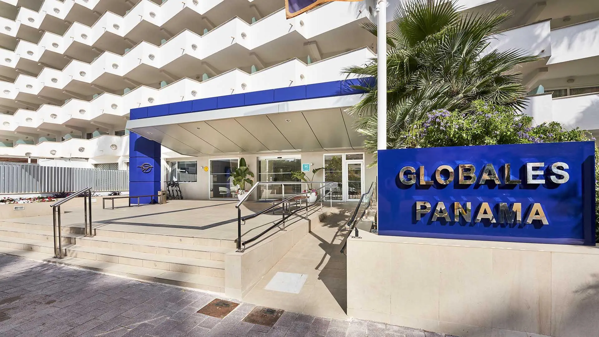 Globales Panama 4*