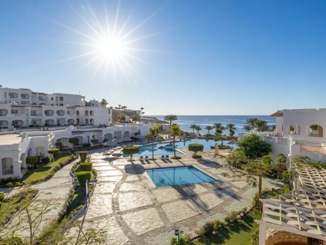 Continental Plaza Beach Resort photo 3