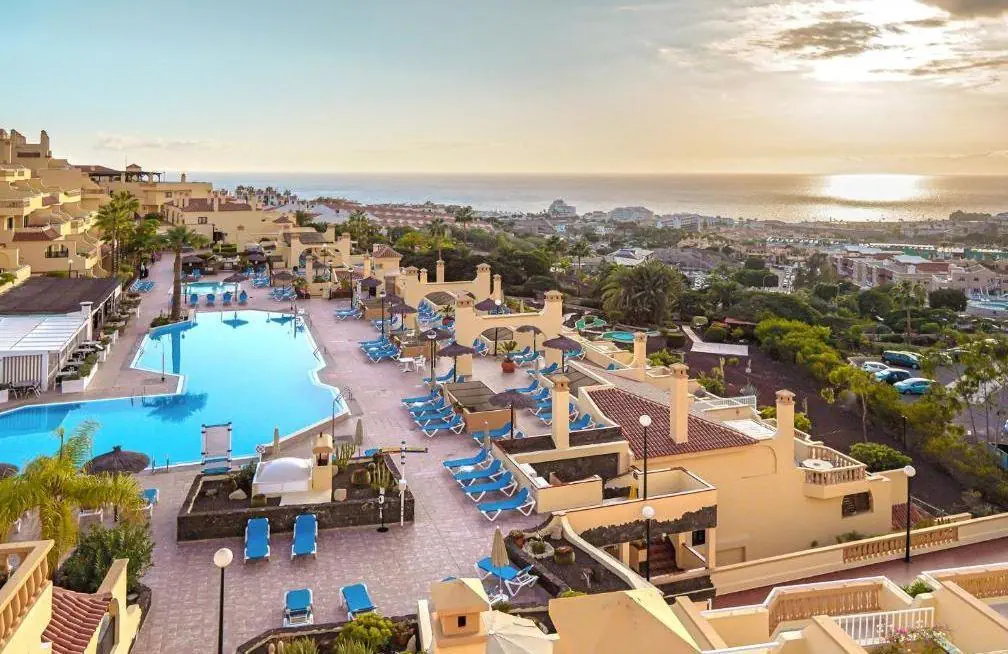 Ramada Residences by Wyndham Costa Adeje 3*, фото 4