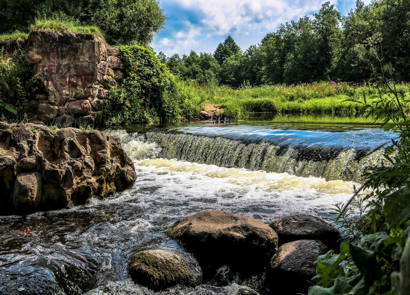 Болото Ельня и водопад на реке Вята photo 1