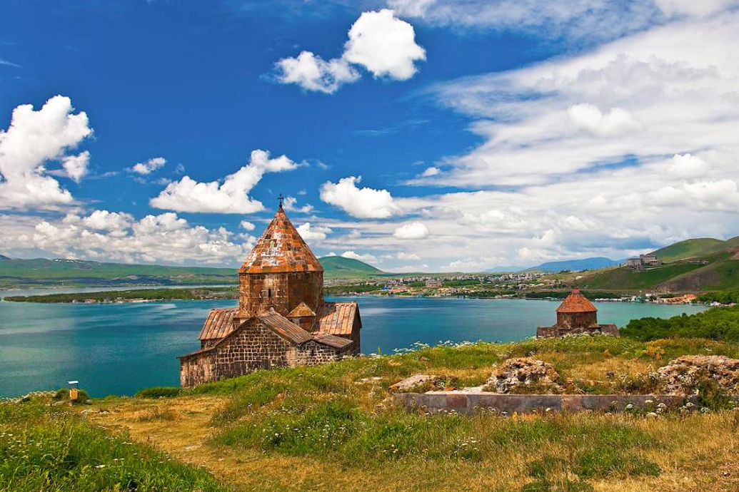 Золотой абрикос. Авиатур в Армению photo 3