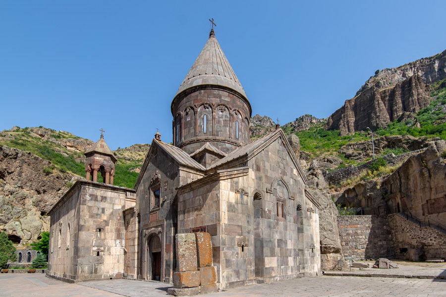 Золотой абрикос. Авиатур в Армению photo 2