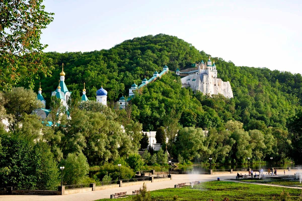 Золотые краски Пскова: Пушкинские горы - Псков - Печоры photo 1