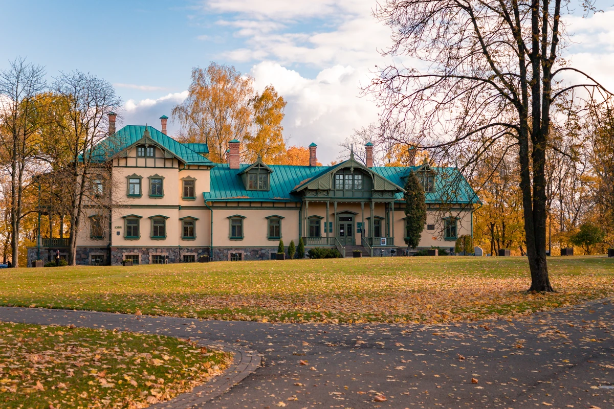 Обзорная экскурсия по Минску с посещением Лошицкой усадьбы photo 3