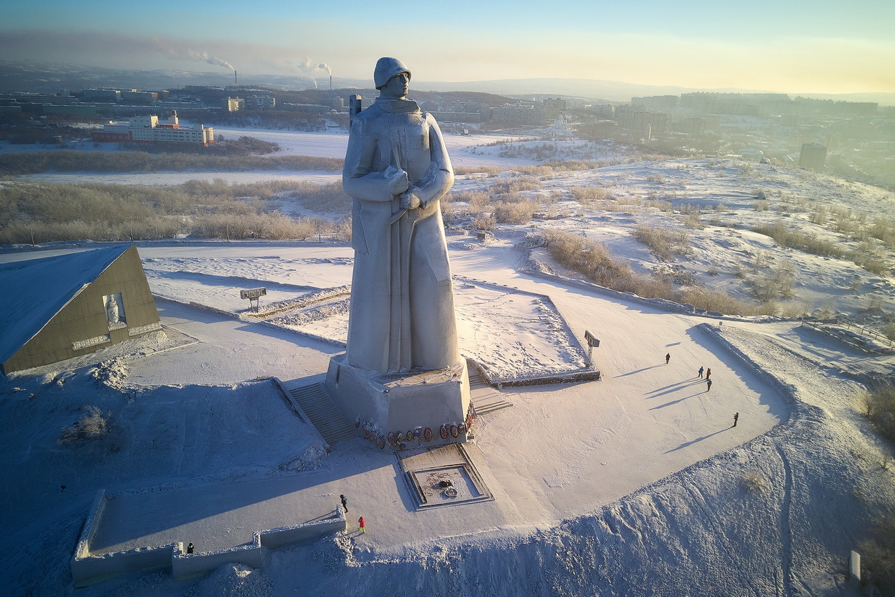 Арктическая сказка: Киты, Териберка и северное сияние photo 2