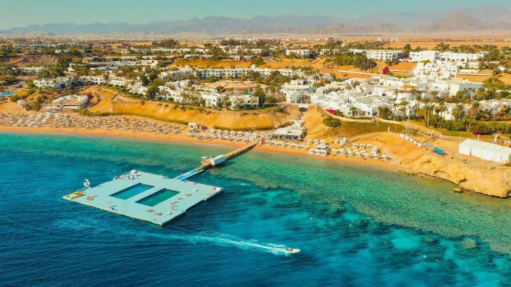 Отдых в Шарм-эль-шейхе в отеле 5*+ шоу Клеопатры в пустыне с ужином main photo