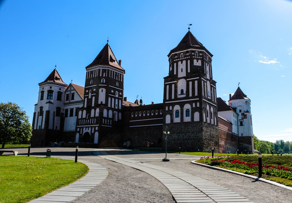 Замки: Мир и Несвиж photo 3